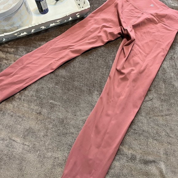 Lululemon Dusty Pink High-Waisted Leggings, Size 6 - Picture 3 of 4